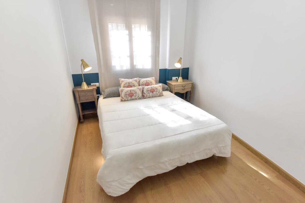 New! Retro Apartment In Central Neighbourhood Sevilla Eksteriør bilde