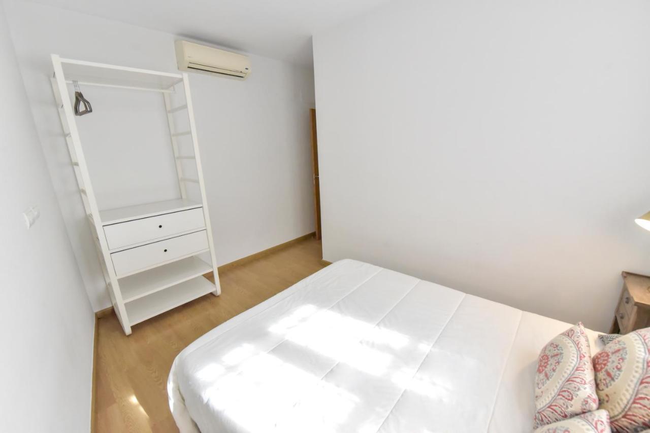 New! Retro Apartment In Central Neighbourhood Sevilla Eksteriør bilde